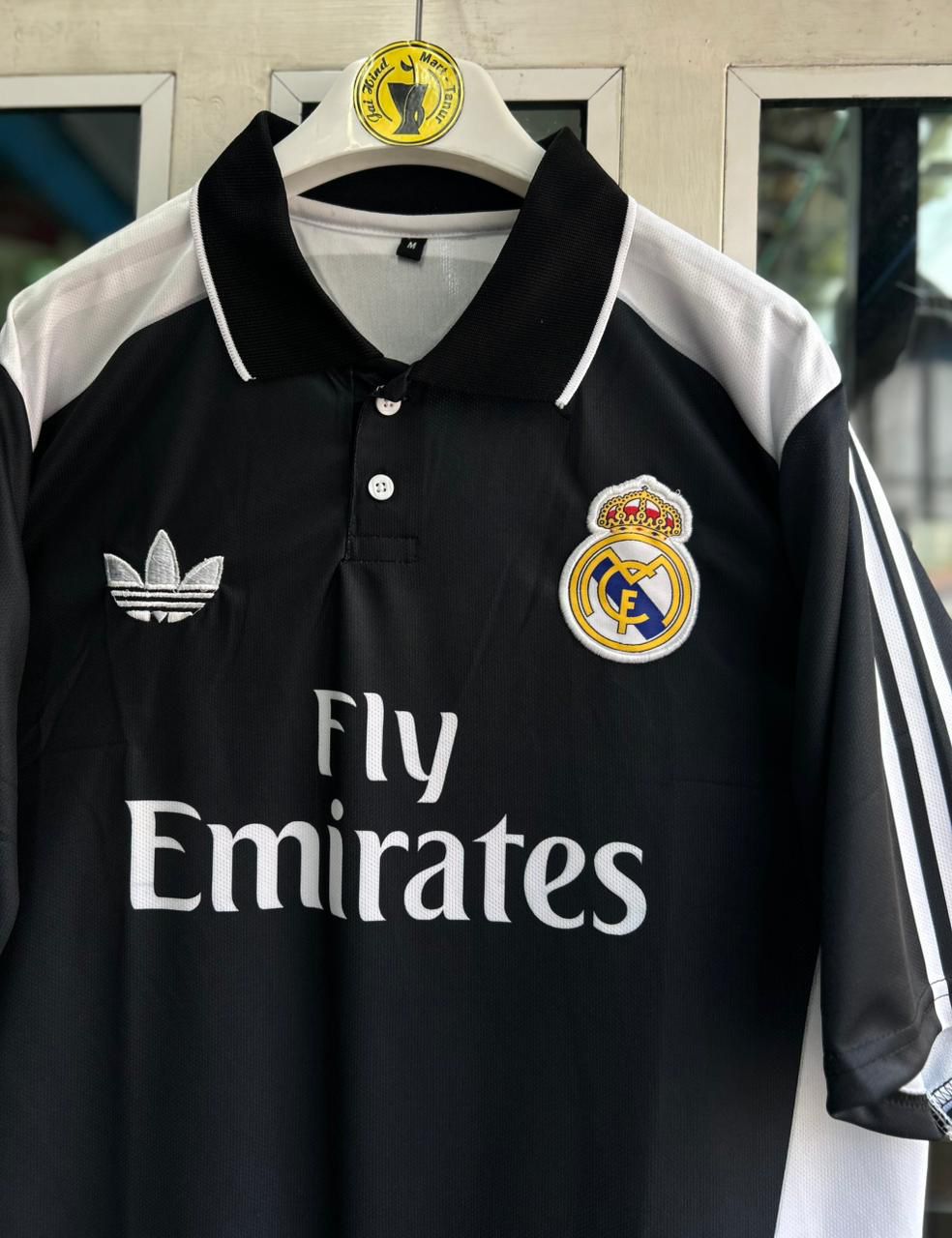 Real Madrid Special Edition – C. Ronaldo Five-Sleeve Embroidered Polo (Retro)